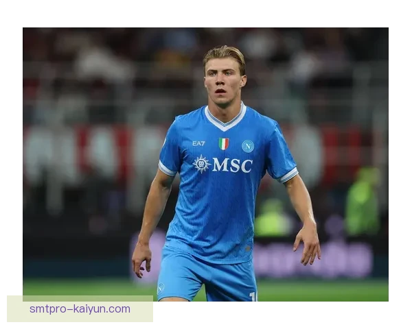 霍伊别尔中场价值持续提升，表现稳健获各方关注