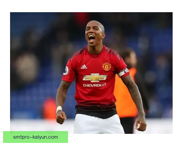 阿什利扬在曼联时期表现稳健，成为球队重要一员