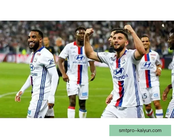 纽伦堡定位球表现持续提升,近期在联赛中的威胁性逐渐显现 纽伦堡定位球表现持续提升,近期在联赛中的威胁性逐渐显现