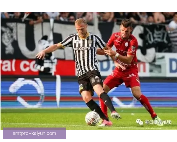 沙勒罗瓦边路速度持续提升，近期表现备受关注