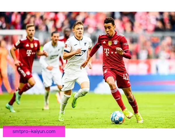 德甲拜仁王朝面临挑战，球队状态回暖值得关注